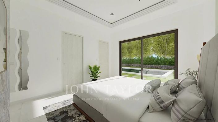 Image No.24-5 Bed House for sale