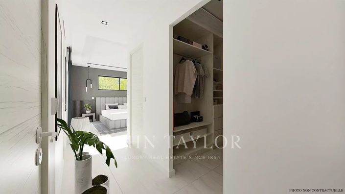 Image No.54-5 Bed House for sale