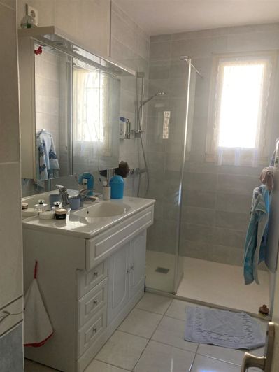 Image No.14-4 Bed House for sale