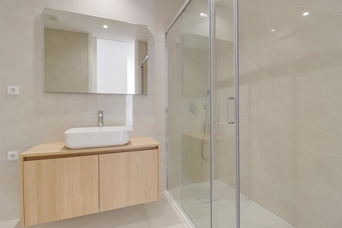 Image No.22-2 Bed Apartment for sale