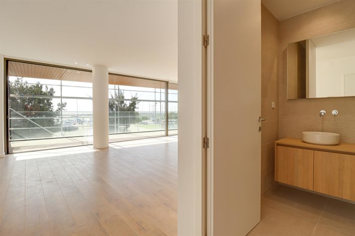 Image No.25-2 Bed Apartment for sale