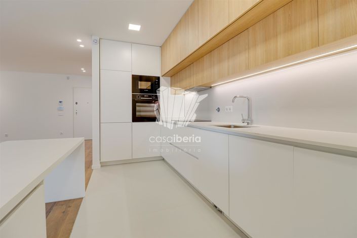 Image No.22-2 Bed Apartment for sale