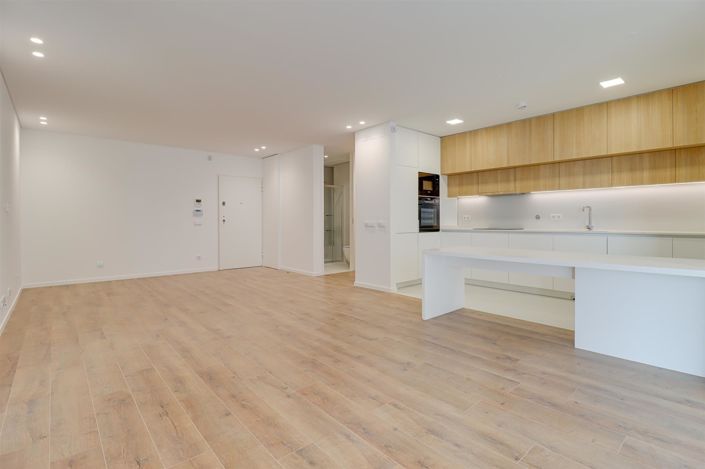 Image No.22-2 Bed Apartment for sale