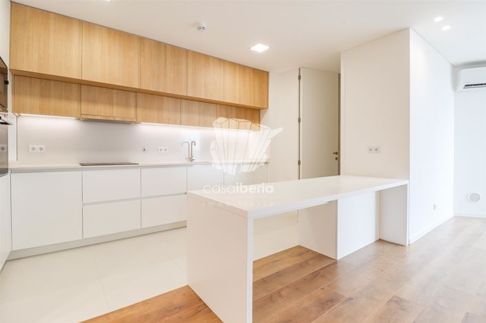 Image No.22-2 Bed Apartment for sale