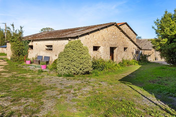 Image No.8-1 Bed House for sale