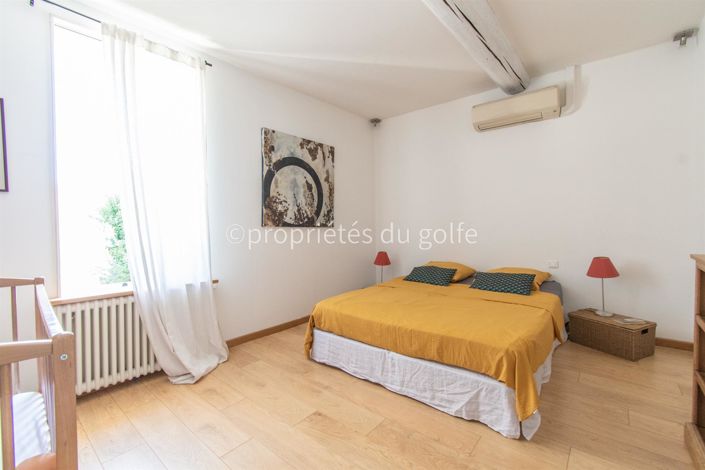 Image No.15-5 Bed House for sale