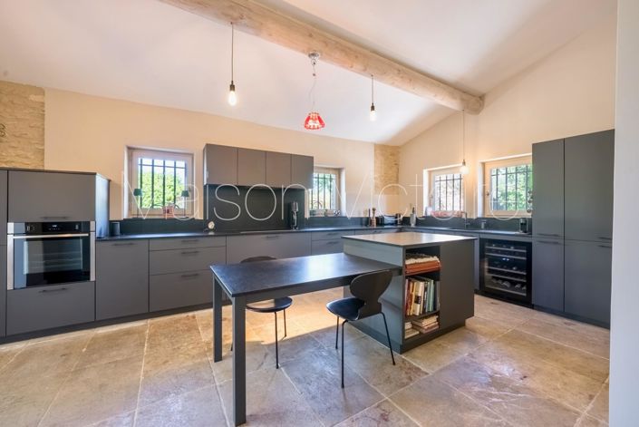 Image No.16-5 Bed House for sale