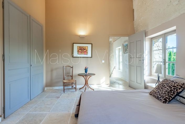 Image No.20-5 Bed House for sale