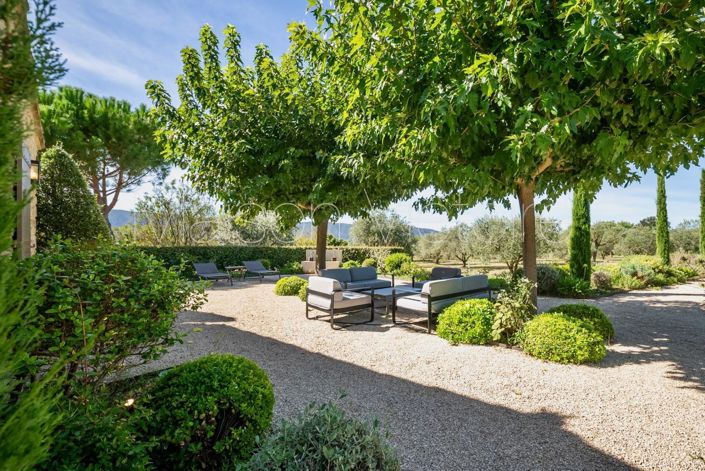 Image No.9-5 Bed House for sale