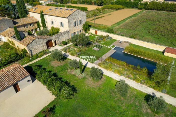 Image No.1-8 Bed House for sale