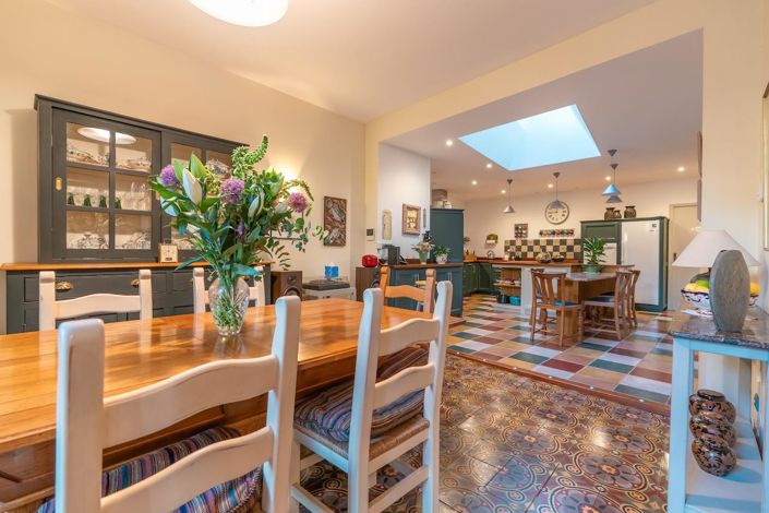 Image No.18-4 Bed House for sale