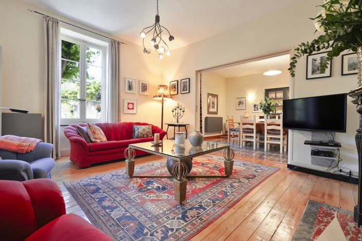 Image No.20-4 Bed House for sale