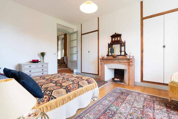 Image No.30-4 Bed House for sale