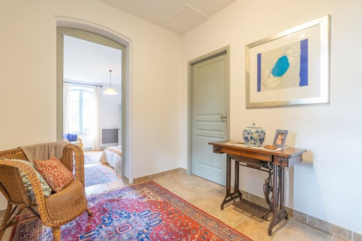 Image No.31-4 Bed House for sale