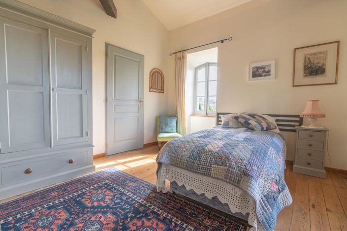 Image No.33-4 Bed House for sale