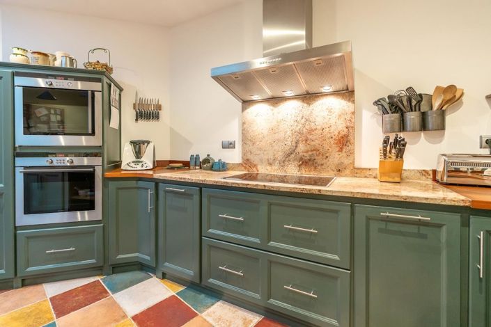 Image No.9-4 Bed House for sale