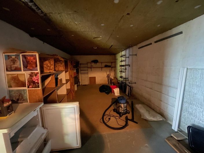 Image No.14-3 Bed House for sale