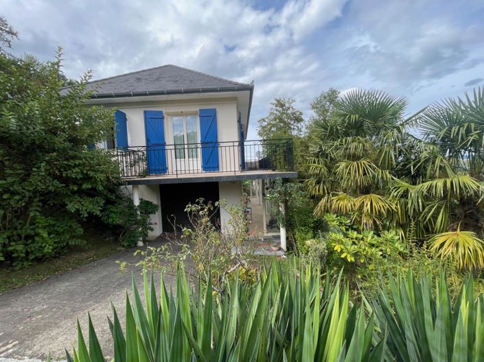 Image No.6-3 Bed House for sale