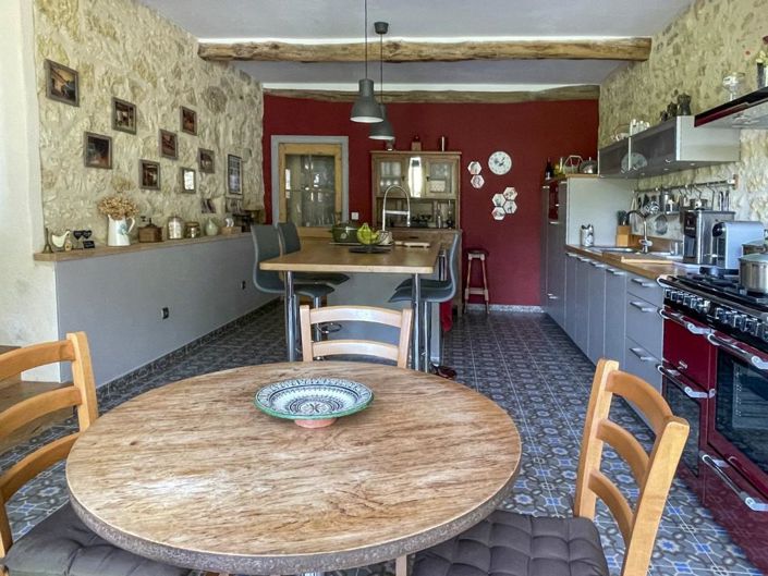 Image No.12-4 Bed House for sale