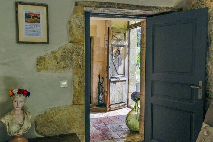 Image No.15-4 Bed House for sale