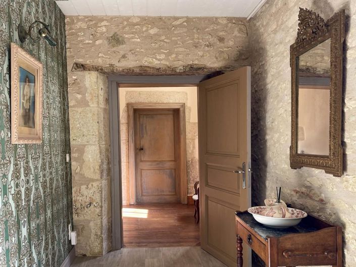 Image No.19-4 Bed House for sale