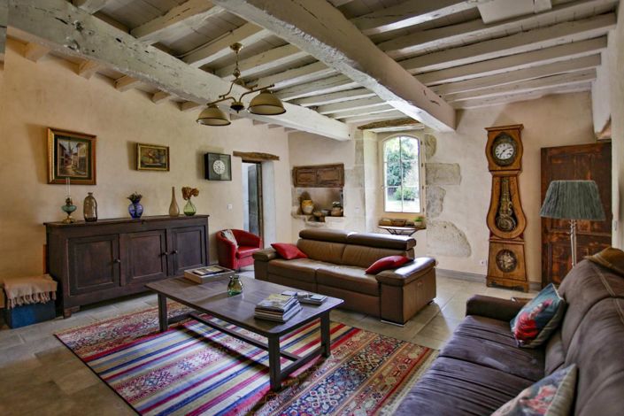 Image No.6-4 Bed House for sale