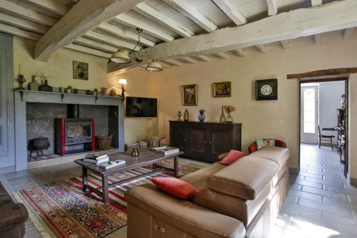 Image No.7-4 Bed House for sale