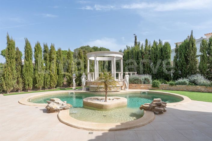 Image No.18-4 Bed House for sale