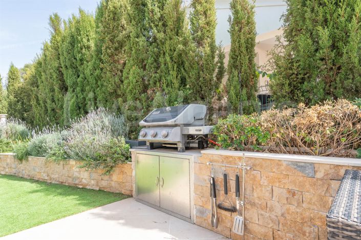 Image No.23-4 Bed House for sale