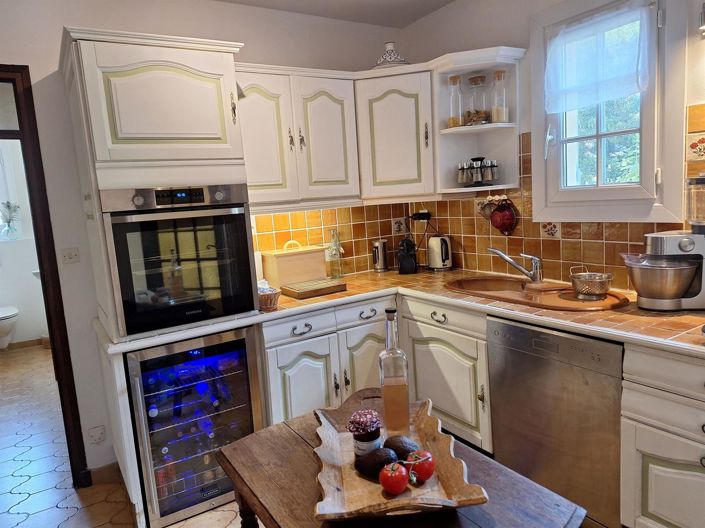 Image No.7-4 Bed House for sale