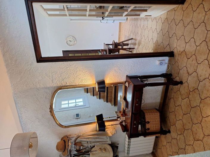 Image No.8-4 Bed House for sale