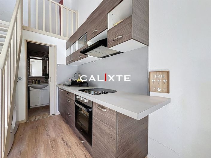 Image No.6-1 Bed House for sale