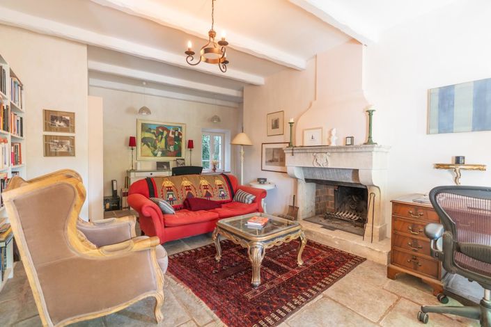 Image No.17-4 Bed House for sale