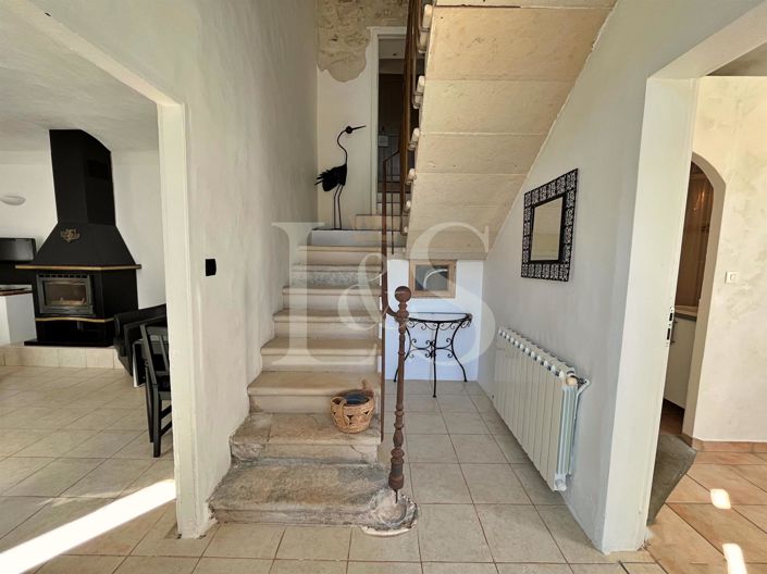 Image No.15-5 Bed House for sale