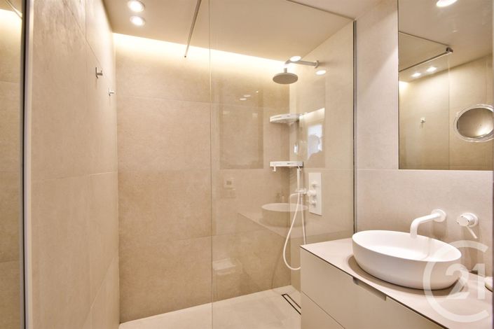 Image No.12-4 Bed Apartment for sale