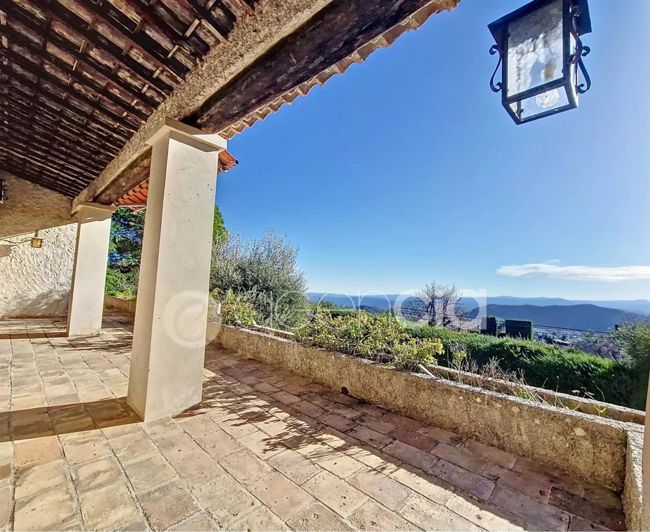 Image No.8-2 Bed House for sale