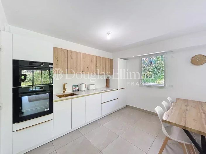 Image No.4-3 Bed Apartment for sale