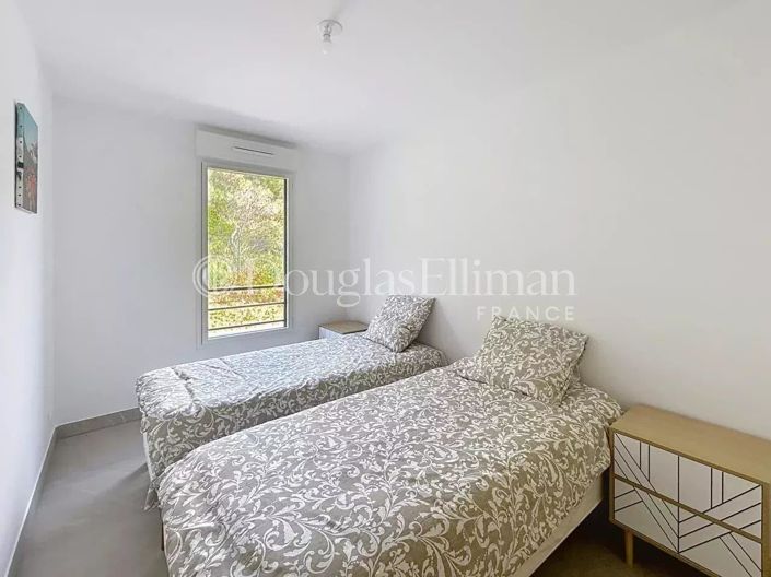 Image No.7-3 Bed Apartment for sale