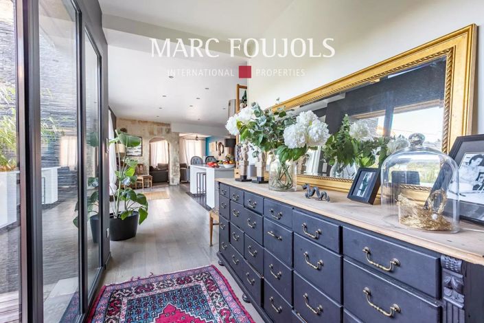 Image No.7-5 Bed House for sale