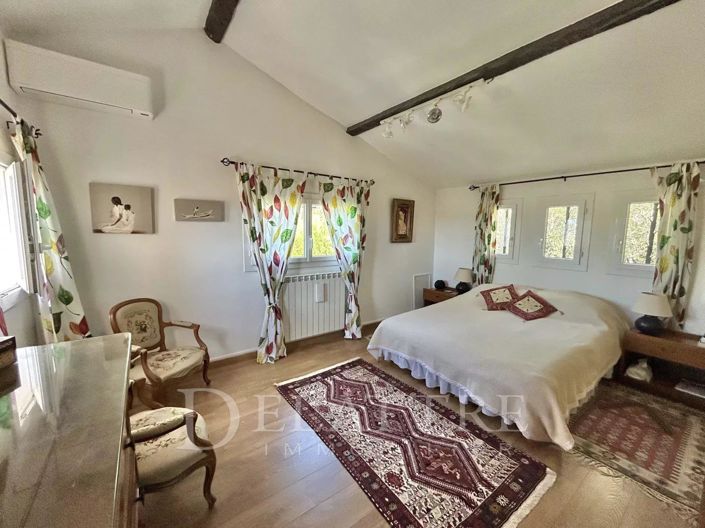 Image No.13-5 Bed House for sale