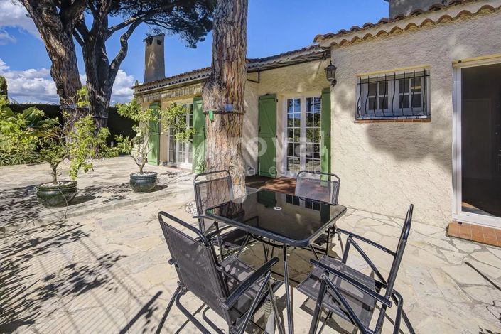 Image No.6-3 Bed House for sale