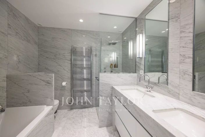 Image No.19-8 Bed House for sale