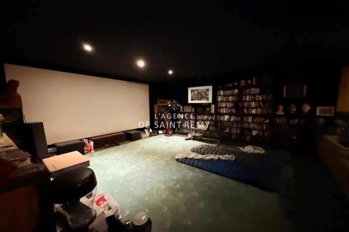 Image No.16-9 Bed House for sale