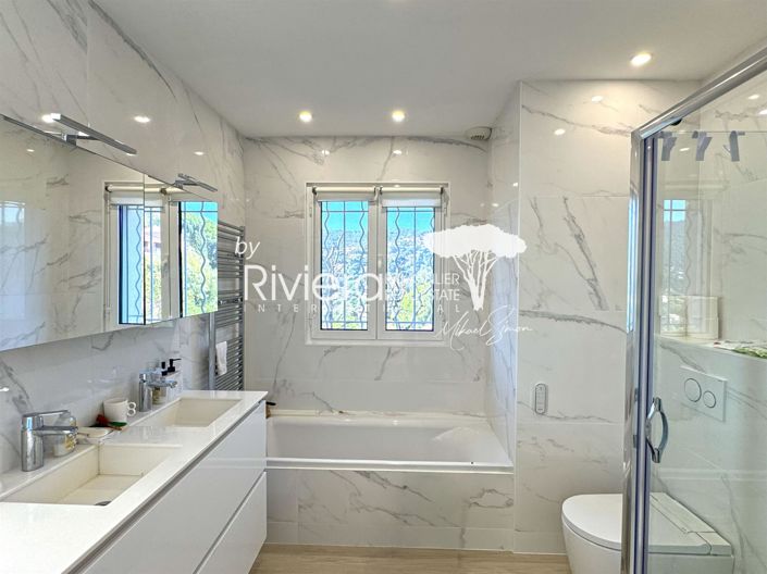 Image No.17-5 Bed House for sale