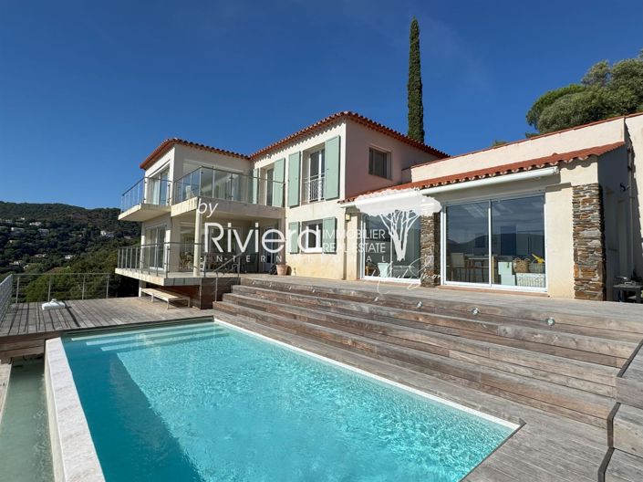 Image No.29-5 Bed House for sale