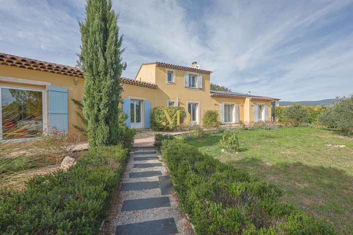 Image No.7-5 Bed House for sale