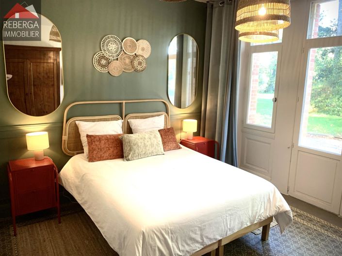 Image No.17-8 Bed House for sale