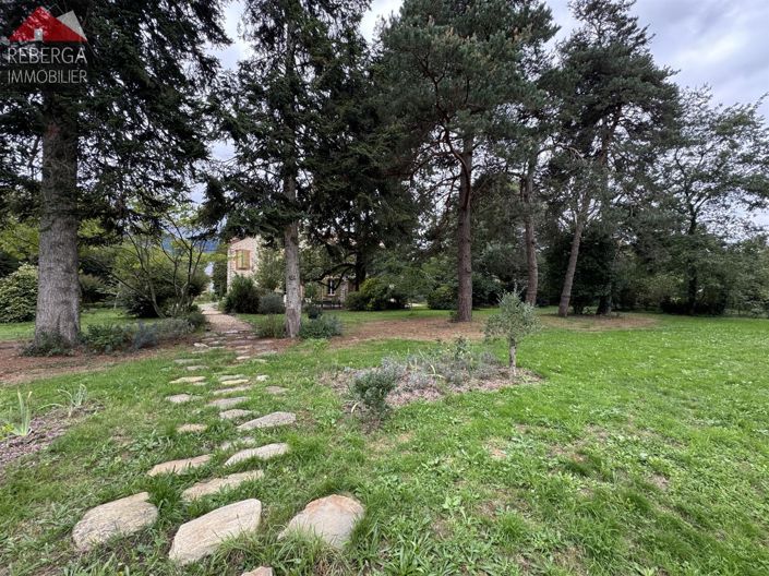 Image No.27-8 Bed House for sale