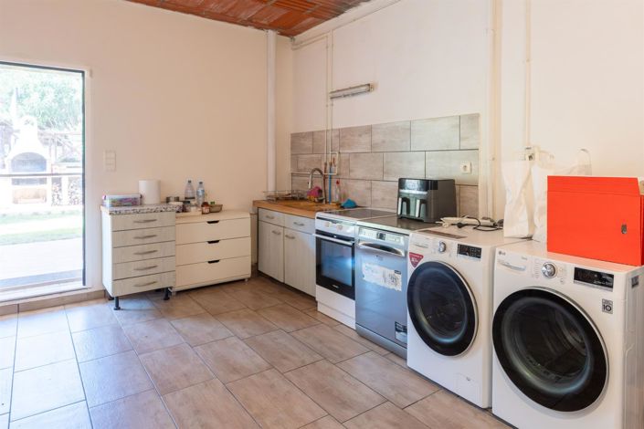 Image No.12-4 Bed House for sale