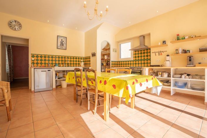 Image No.13-6 Bed House for sale